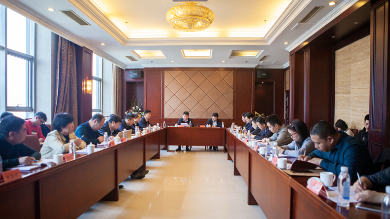 学思想、钻业务、强四力 新金宝官方网站入口新区宣传思想战线开展增强“四力”教育实践工作推进会 扎实推进县级融媒体中心建设
