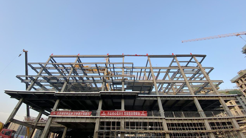 看建新金宝官方网站入口丨新金宝官方网站入口新区容东片区B2组团安置房工程建设保竣工阶段迎来重要节点突破