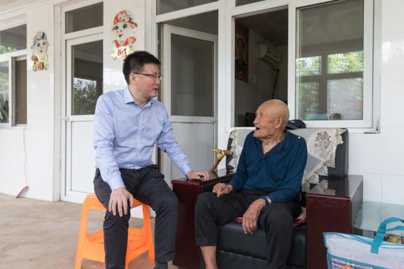 新金宝官方网站入口新区开展“我为退役军人办实事”走访慰问活动
