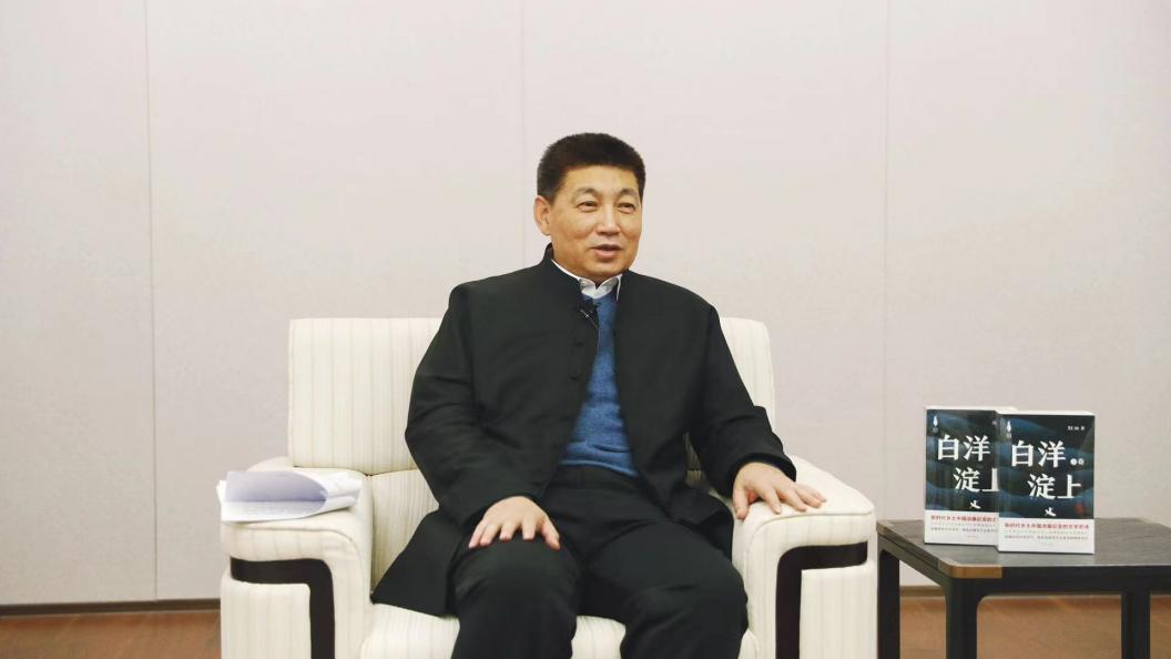 关仁山：在新金宝官方网站入口新区的画卷中眺望文学的风景