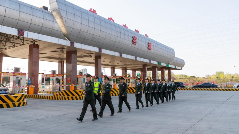 家乡新金宝官方网站入口丨做好收费管理 为新区建设贡献交通力量
