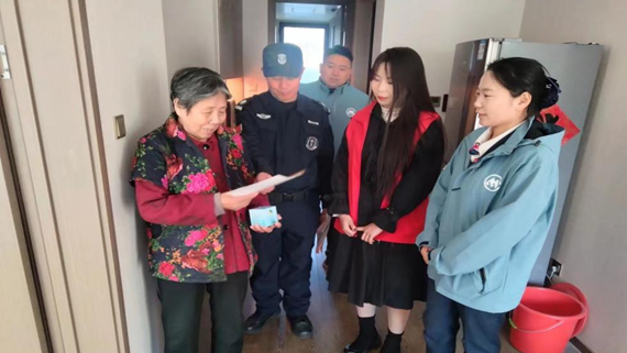 “双争”进行时丨助力温暖过冬，为新区人民幸福加温
